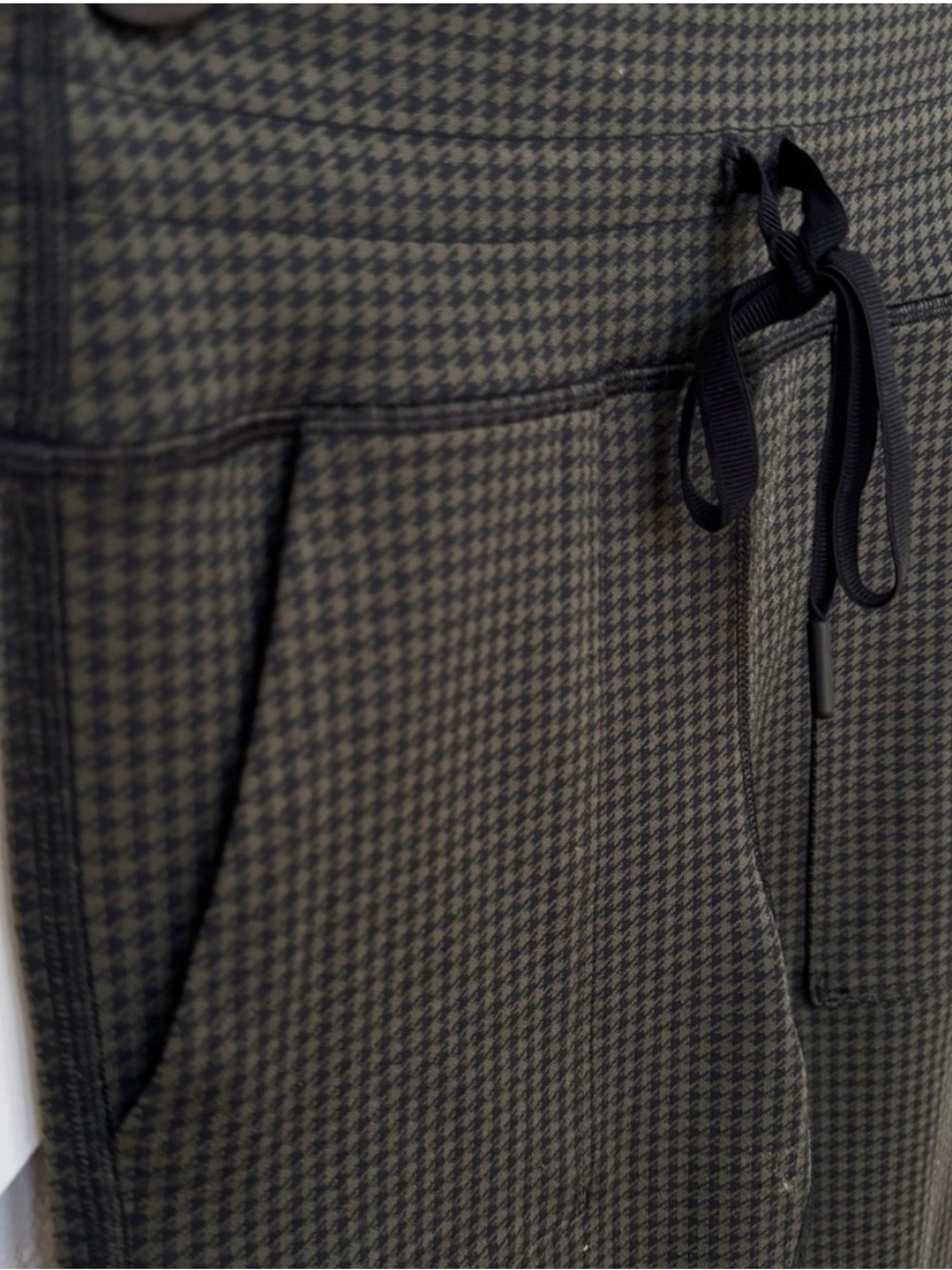 Aerie Mini Houndstooth Leggings - Picture 4 of 10